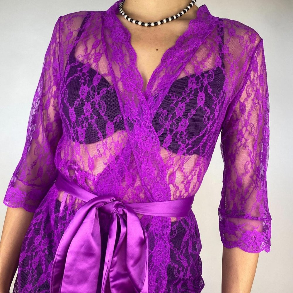 Purple Romeo Lace Robe - Picture 3 of 4